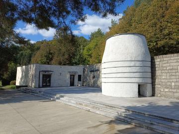 Kultúrna pamiatka Pamätník Nemecká (© Muzeum.SK 2025)