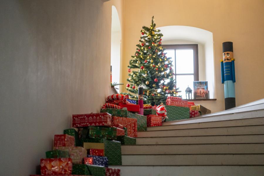 Vianočná výzdoba v Sobášnom paláci v Bytči