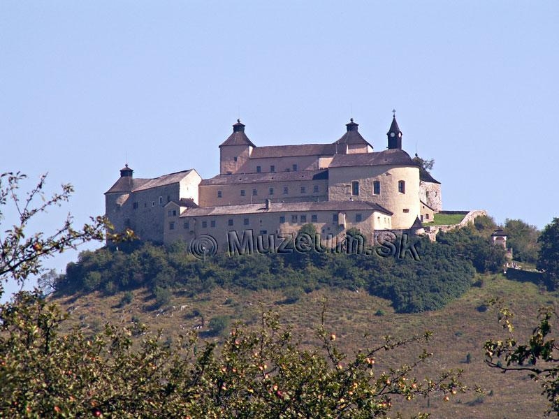 Hrad Krásna Hôrka.jpg