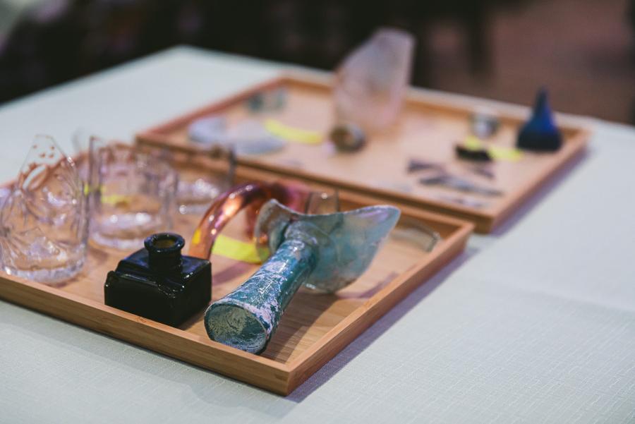 Osvedčenie o zápise Ručnej sklárskej výroby putuje do Malokarpatského múzea v Pezinku Fotogaléria